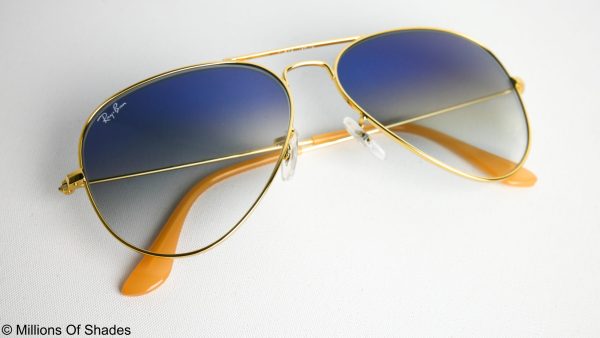 Aviator Classic RB3025/3026 – Gold Light Blue Gradient - Image 4