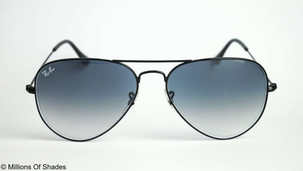 Aviator Classic RB3025/3026 – Black Light Blue Gradient