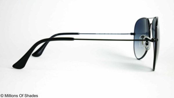 Aviator Classic RB3025/3026 – Black Light Blue Gradient - Image 3