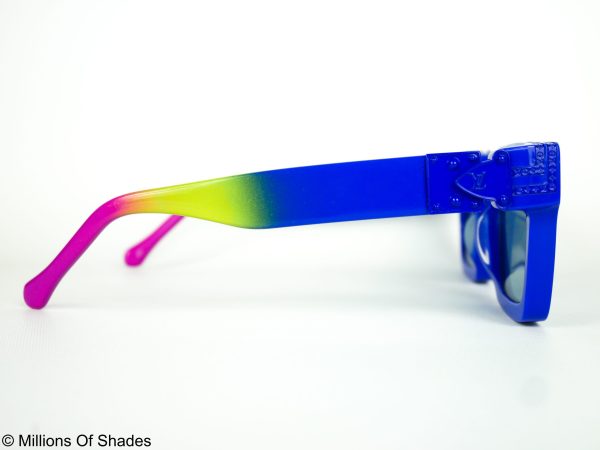 Z1548W - Blue with LV Sunglasses Strap - Image 3