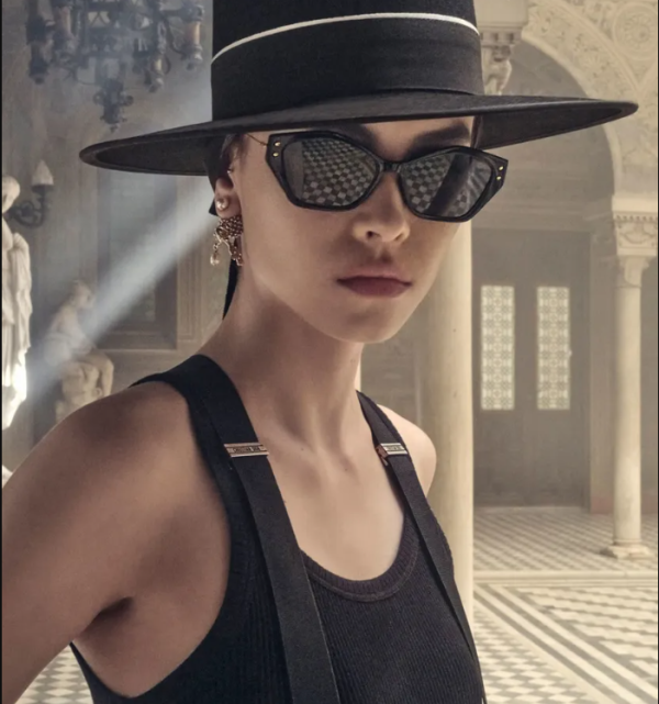 MissDior S1U - Image 5