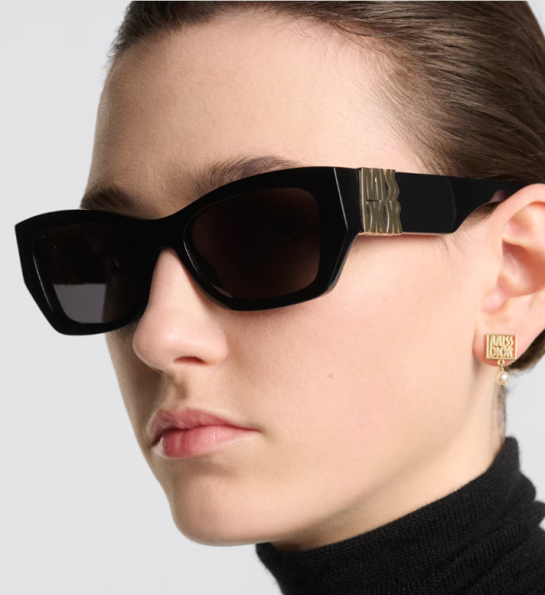 MissDior S1F - Black Gold - Image 5